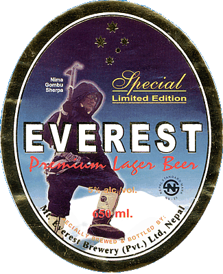 Everest Bier, der Treibstoff für das Trekking