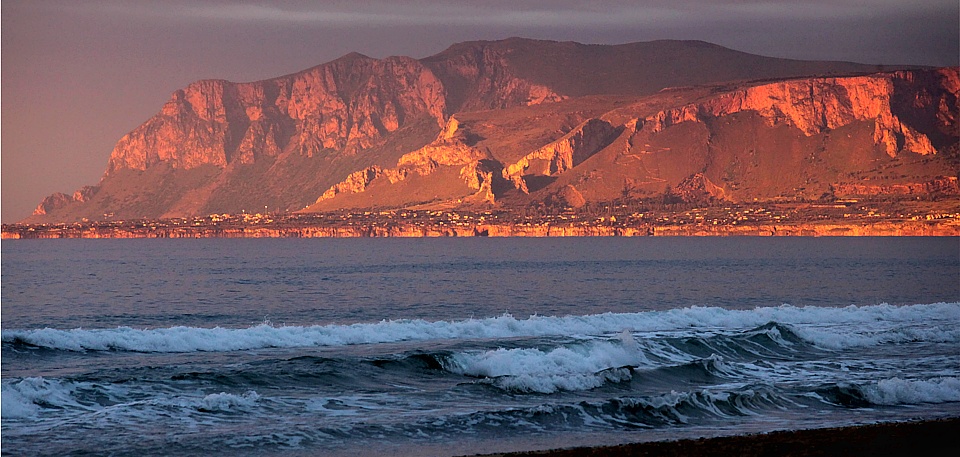 Wilde sizilianische Kste bei Castellamare del Golfo