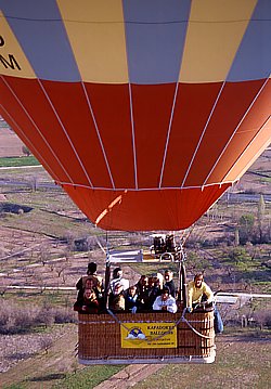 Blick hinüber zum Schwesterballon von Kapadokya Balloons™