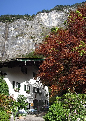 Biergarten vom Postwirt in Schneitzlreuth