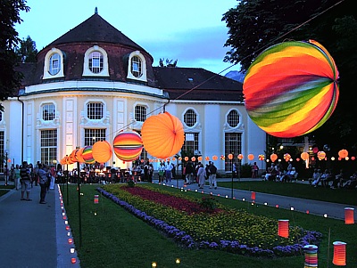 Lampionfest im königlichen Kurpark von Bad Reichenhall anfang Juli