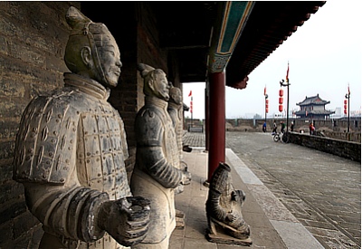 Terrakotta Soldaten auf der Stadtmauer in Xi'an