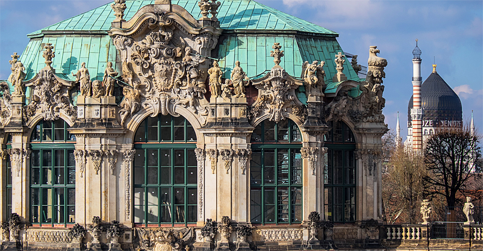 Zwinger mit DDR Zigarettenfabrik Yenidze