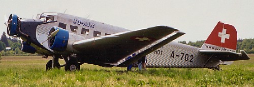 Rundflug mit der nostalgischen Tante JU