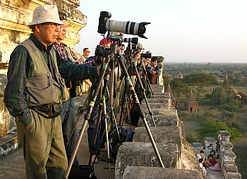 Sonnenuntergang Pagode Shwe San Daw