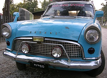 Oldtimer Taxi in Nyaung Shwe