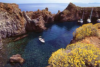 Naturhafen am Capo Milazzese auf Panarea