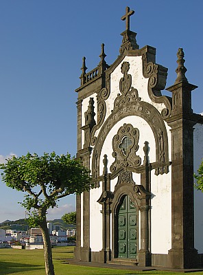 Ingreja Mãe de Deus mit herrlichem Blick über die Stadt