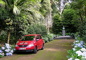 Mietwagen von Varela im Jardim Jose do Canto