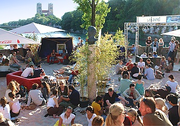 Münchens coole Strandbar beim Deutschen Museum