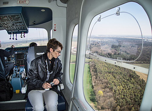 Zeppelin Luftschiff Gondel mit Panorama Fenster zum ffnen