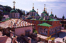 Russisches Kloster Agiou Pantheleimonos (Juli)