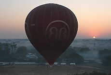 Start bei Sonnenaufgang (Februar)