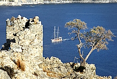 Byzantinische Ruinen auf der Insel Gemiler (April)