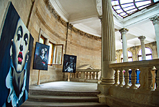 Ausstellung in der Mhlbrunnen Kolonnade