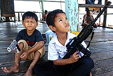 Tapfere kleine Thai-Krieger