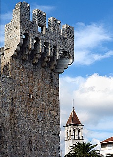 Wehrturm in Trogir (März)