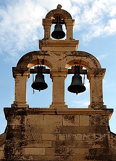 Glockenturm in der Altstadt von Dubrovnik