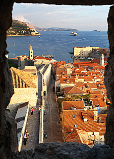 Blick vom Wehrturm auf die Altstadt von Dubrovnik