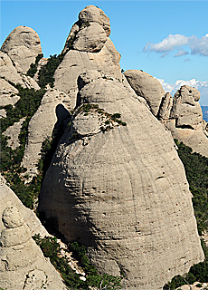 Steinerne Riesen am Berg Montserrat
