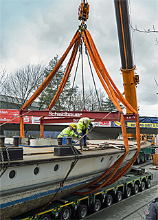 Transport Partyschiff MS Utting bei der Grossmarkthalle Mnchen