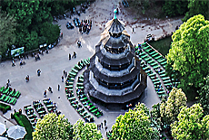 Chinesischer Turm im Englischen Garten