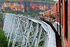 Burmesische Eisenbahn auf dem Gokteik Viadukt