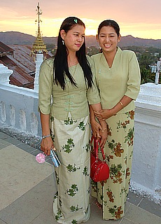 Burmesische Schönheiten in Pyay