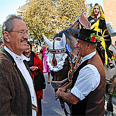 Alt Oberbrgermeister Ude beim Einzug der Wiesenwirte
