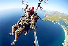 Paragliding vom 2000 m hohen Babadag hinunter zum Ölüdeniz Strand