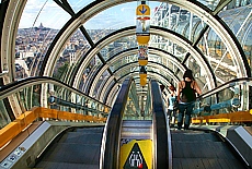 Rolltreppen im Centre Pompidou