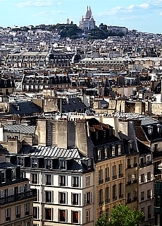 Blick vom Centre Pompidou zum Mont Martre