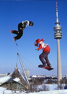 Snowboard im Olympiapark München (Januar)