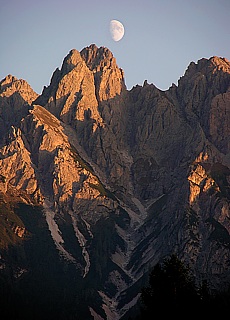 Mondaufgang in Toblach (November)