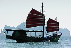 Segelschiff vor dem Chicken Island