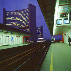 U-Bahnhof nach Eurocity Wien